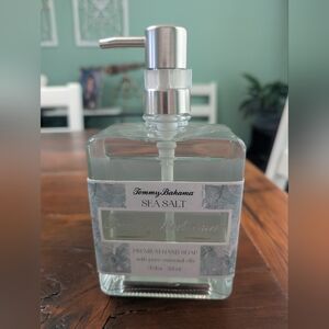 Tommy Bahama "Sea Salt" Liquid Hand Soap